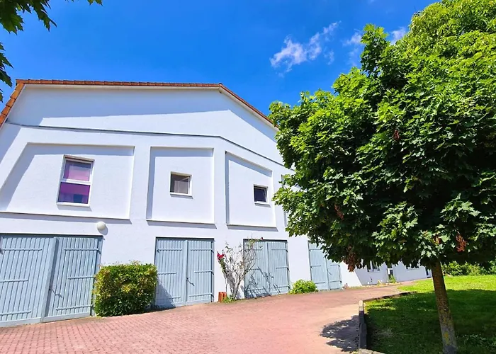 Hola Auszeit - Ehemalige Scheune Am Dassower Dassow